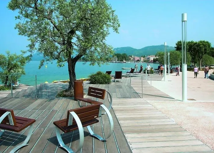 San Zeno - Vicino Centro,lago Parcheggio アパート バルドリーノ