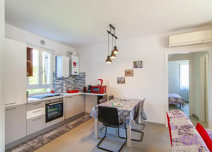 San Zeno - Vicino Centro,lago Parcheggio Apartment *