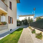 San Zeno - Vicino Centro,lago Parcheggio Daire