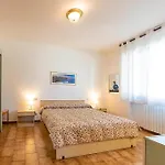 San Zeno - Vicino Centro,lago Parcheggio