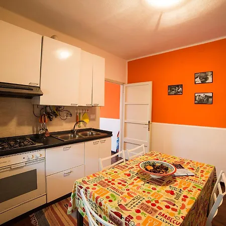 San Zeno - Vicino Centro,lago Parcheggio *