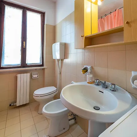 San Zeno - Vicino Centro,lago Parcheggio Apartman
