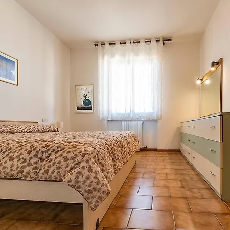 San Zeno - Vicino Centro,lago Parcheggio * Bardolino