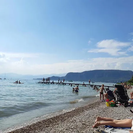 San Zeno - Vicino Centro,lago Parcheggio Bardolino