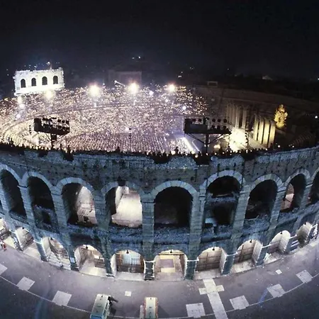 San Zeno - Vicino Centro,lago Parcheggio Apartment